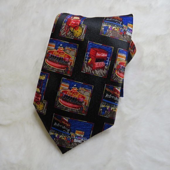 Coca Cola nostalgia neck tie nwt - Picture 2 of 4